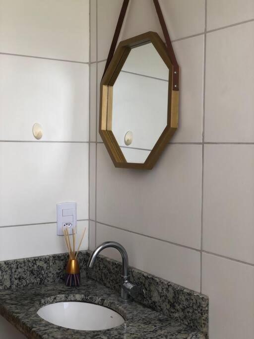 Apartamento Aconchegante Aluguel De Temporada: Localizacao Privilegiada E Conforto Garantido *