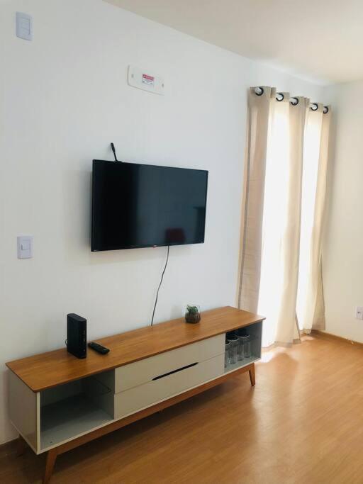 Aconchegante Aluguel De Temporada: Localizacao Privilegiada E Conforto Garantido Apartamento *